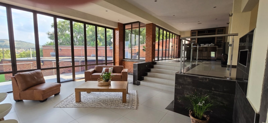 5 Bedroom Property for Sale in Xanadu Eco Park North West